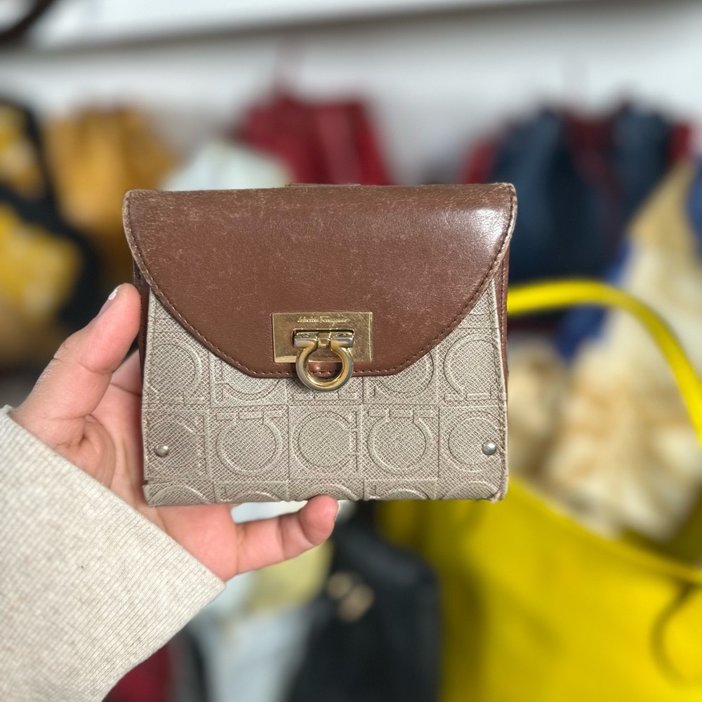 FERRAGAMO Wallet